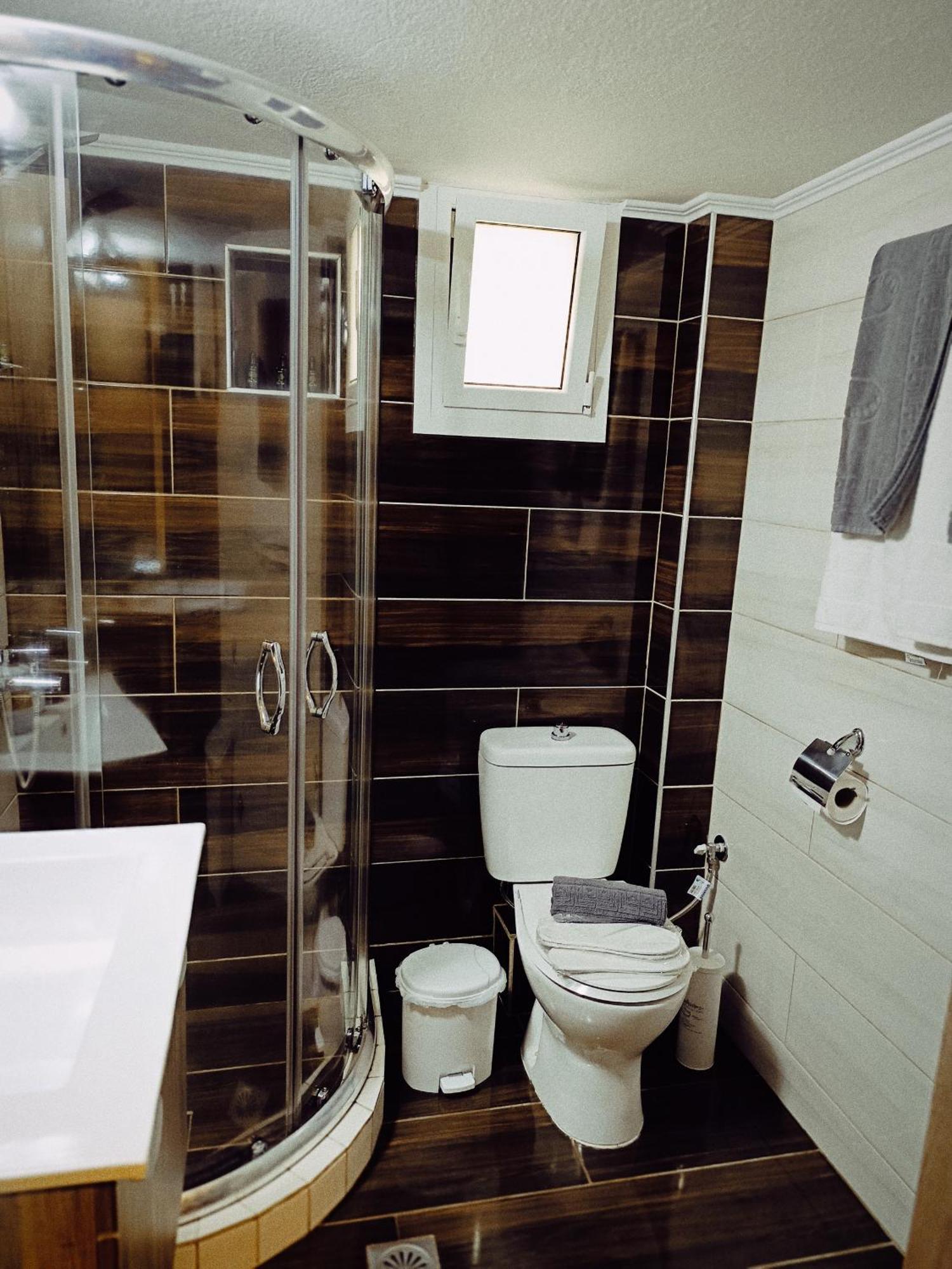 Majestik Room Kavala Exterior photo