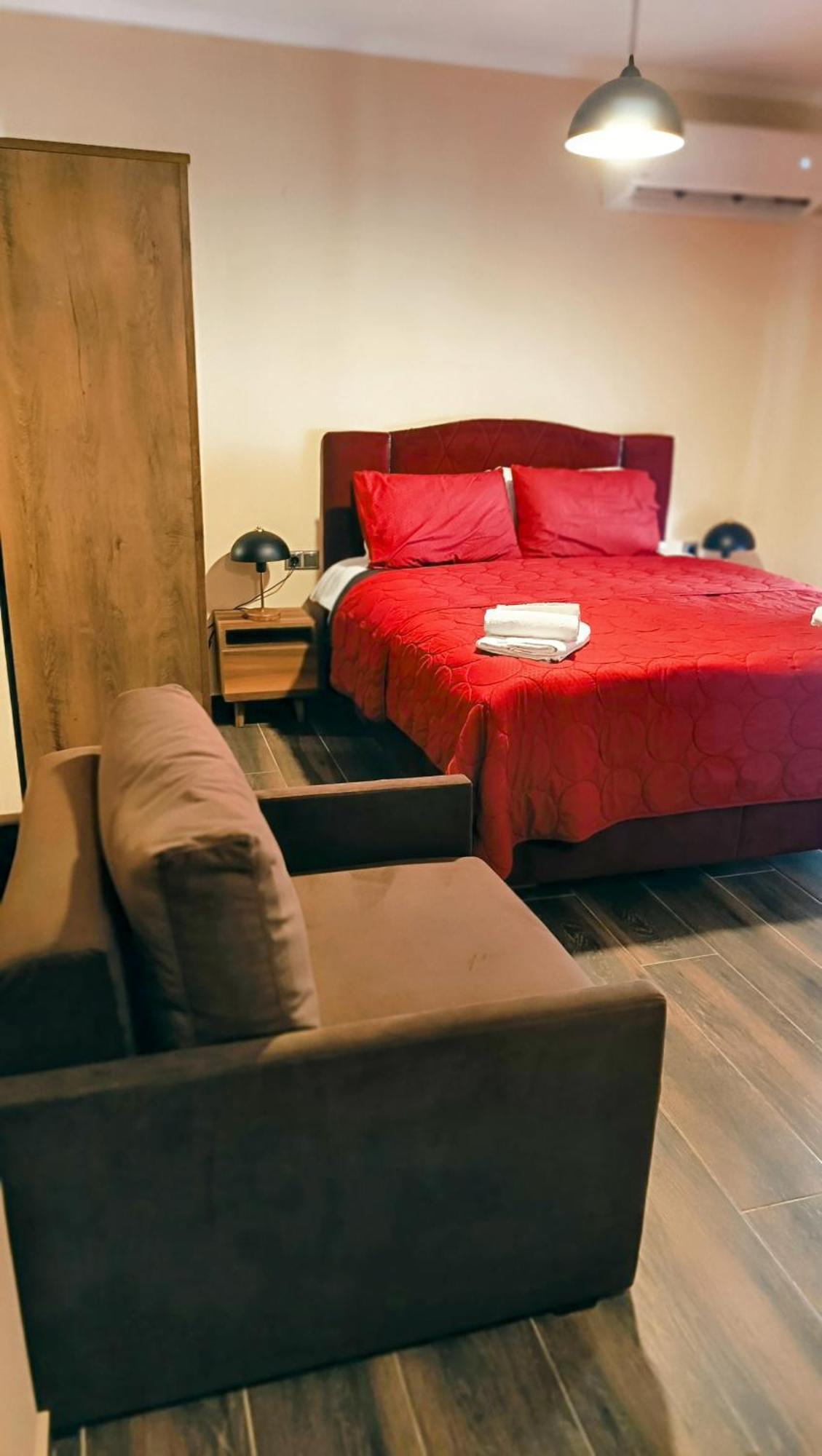 Majestik Room Kavala Exterior photo